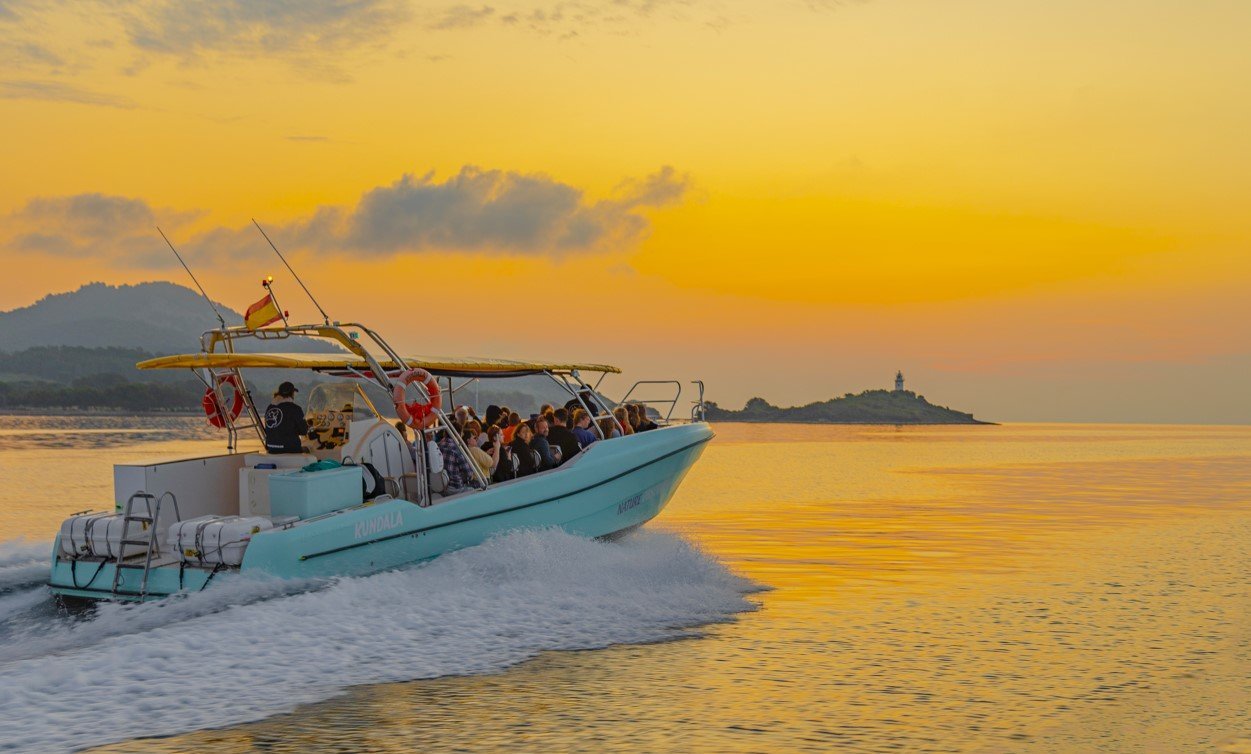 Sonnenaufgang über dem Meer