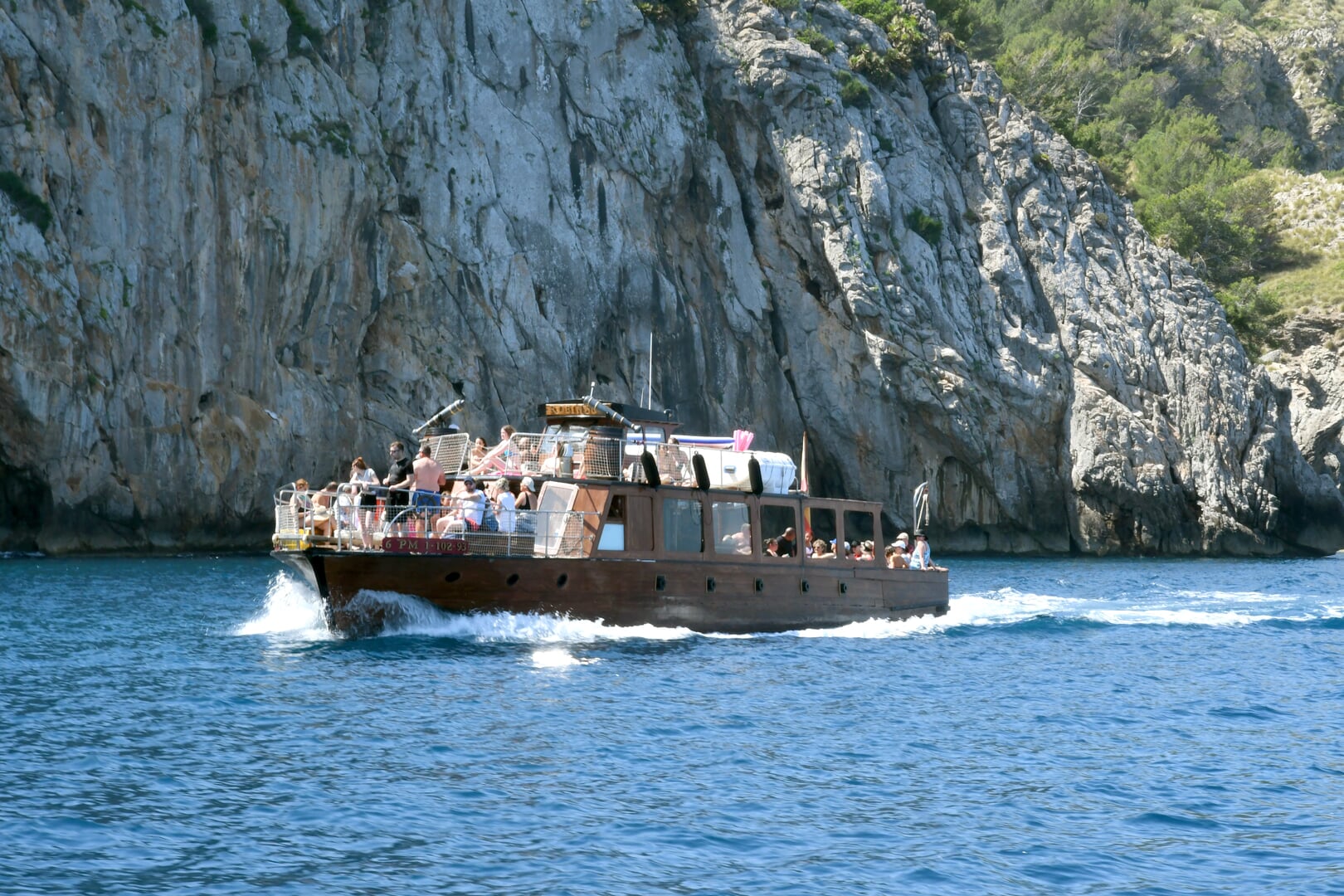 ship making the crossing