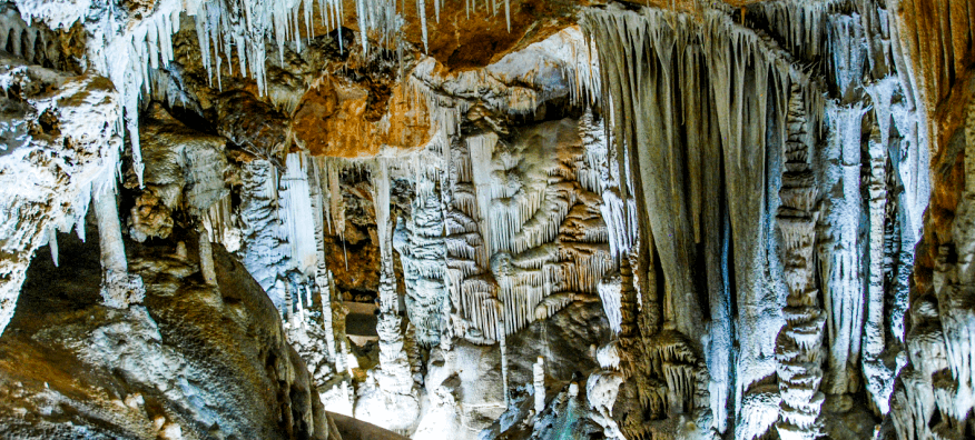stalactites in campanet caves