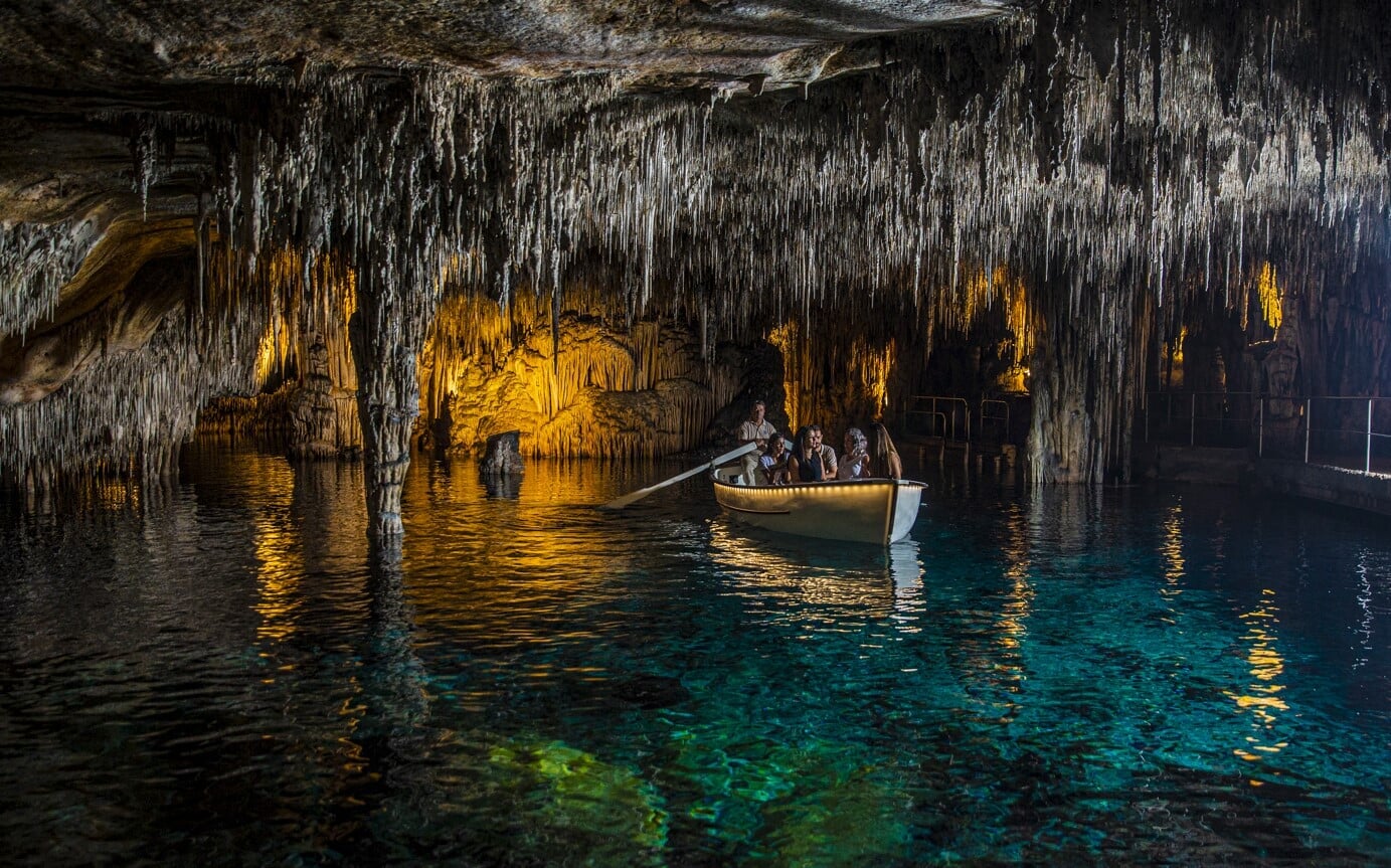 stalactit lake inside the caves