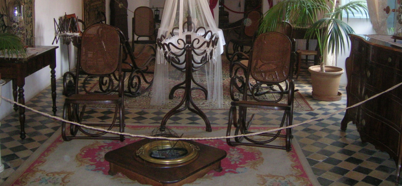 room inside la granja